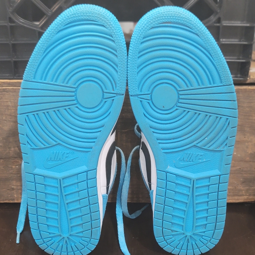 Nike Air Jordan 1 Low SE "Laser Blue" Mens 8 Wmns 9.5 Great Condition. - Picture 16 of 16